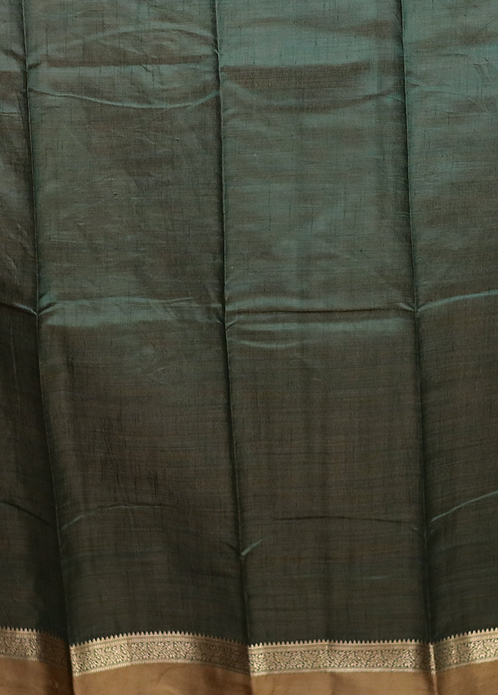 Green Dupion Silk Saree With Blouse Piece