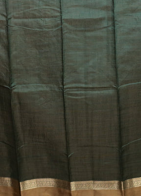 Green Dupion Silk Saree With Blouse Piece