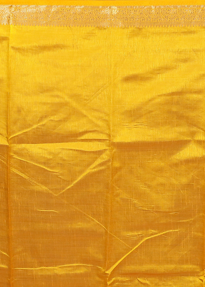 Yellow Dupion Silk Saree With Blouse Piece