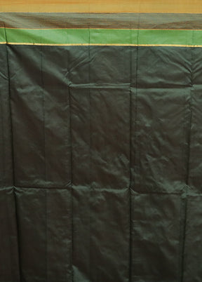 Green Kanjivaram Silk Saree With Blouse Piece