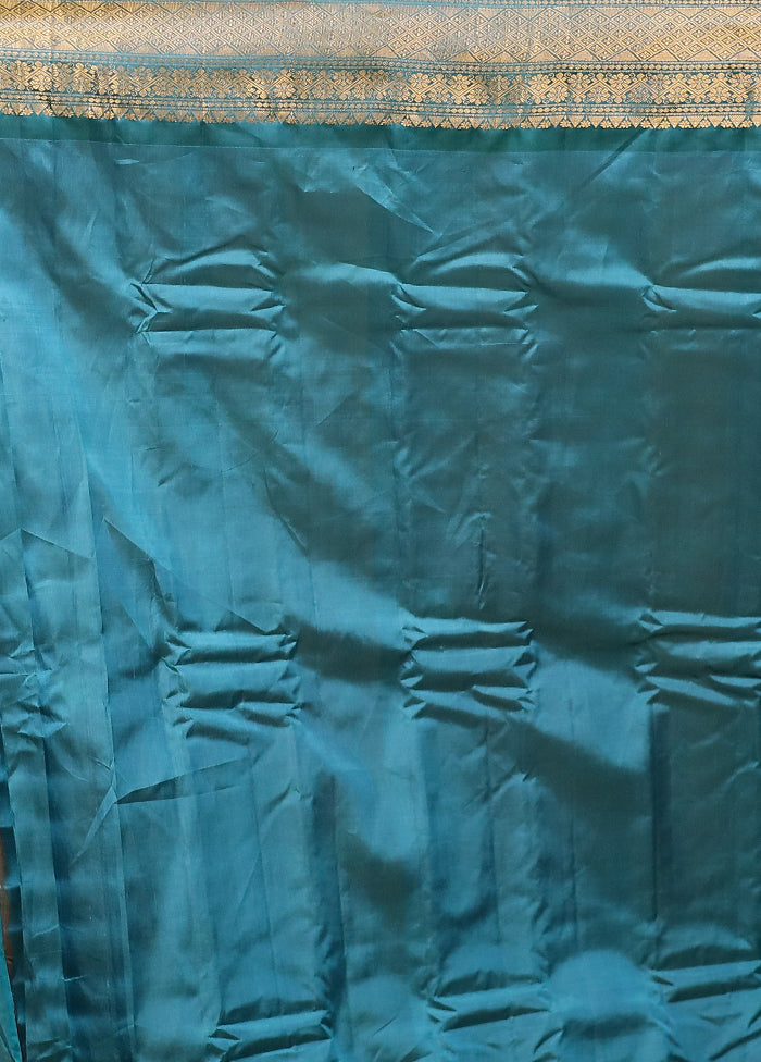 Blue Gadwal Pure Silk Saree Without Blouse Piece