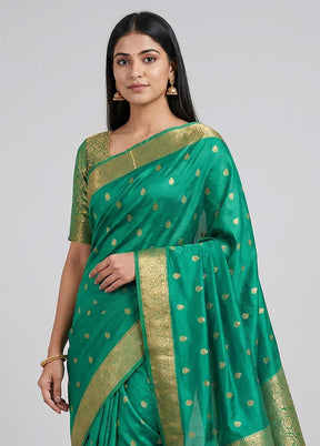 Green Kanjivaram Silk Saree With Blouse Piece