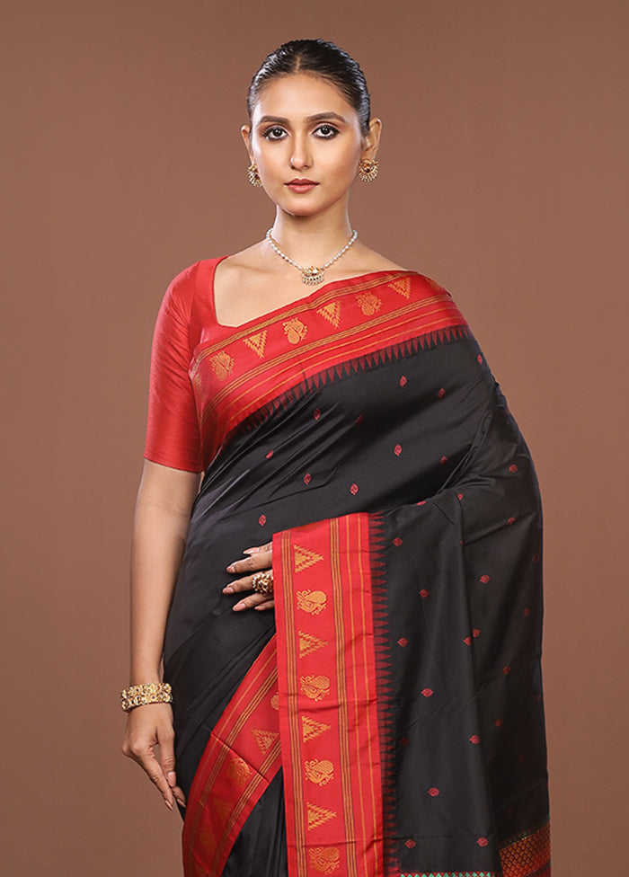 Black Kanjivaram Silk Saree With Blouse Piece