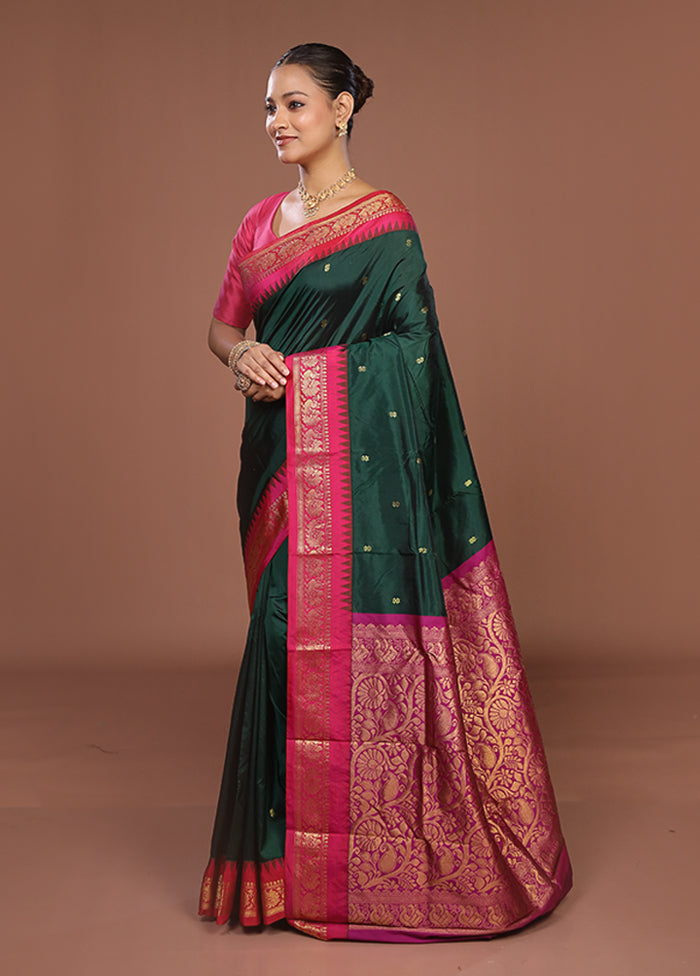 Green Kanjivaram Silk Saree With Blouse Piece