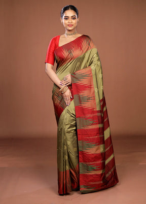 Grey Kanjivaram Silk Saree With Blouse Piece