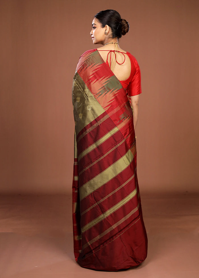 Grey Kanjivaram Silk Saree With Blouse Piece