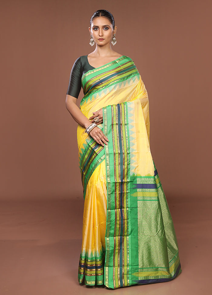 Yellow Kanjivaram Silk Saree With Blouse Piece