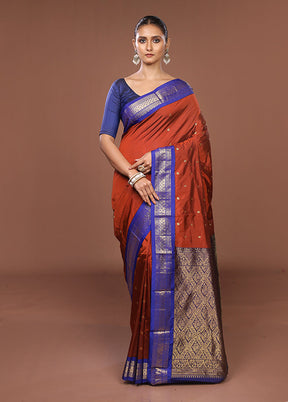 Red Kanjivaram Silk Saree With Blouse Piece