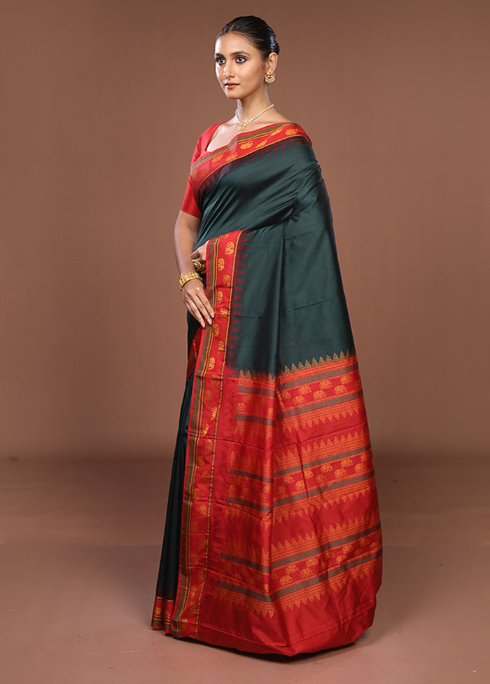 Green Kanjivaram Silk Saree With Blouse Piece