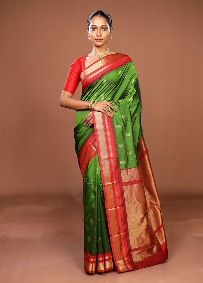 Green Kanjivaram Silk Saree With Blouse Piece