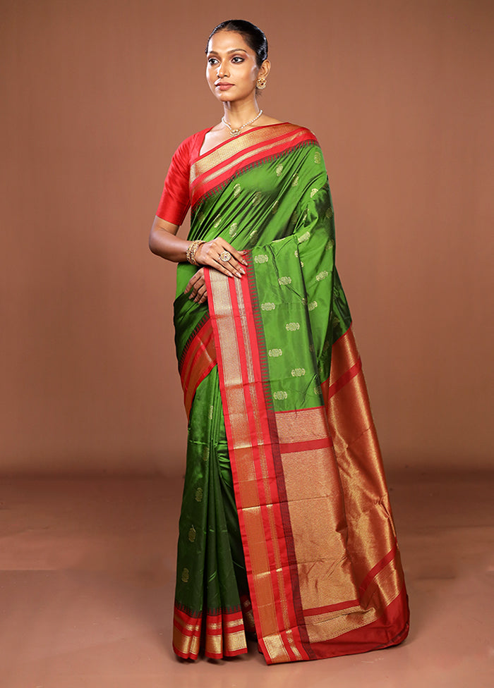 Green Kanjivaram Silk Saree With Blouse Piece