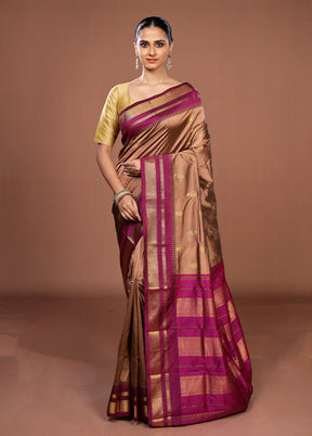 Cream Kanjivaram Silk Saree With Blouse Piece