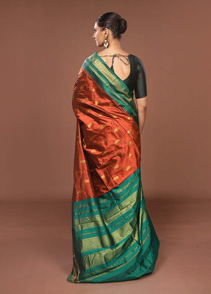 Maroon Kanjivaram Silk Saree With Blouse Piece