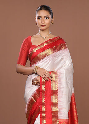 White Handloom Kanjivaram Pure Silk Saree With Blouse Piece
