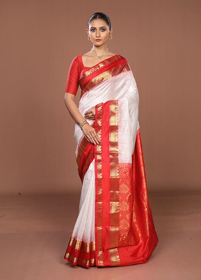 White Handloom Kanjivaram Pure Silk Saree With Blouse Piece