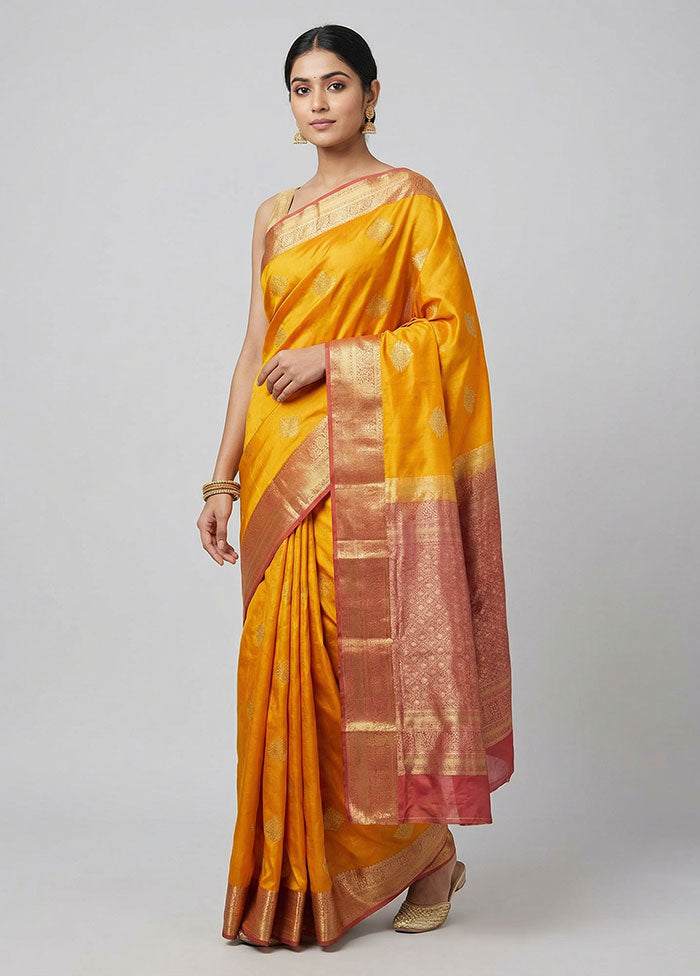 Yellow Handloom Kanchipuram Pure Silk Saree With Blouse Piece