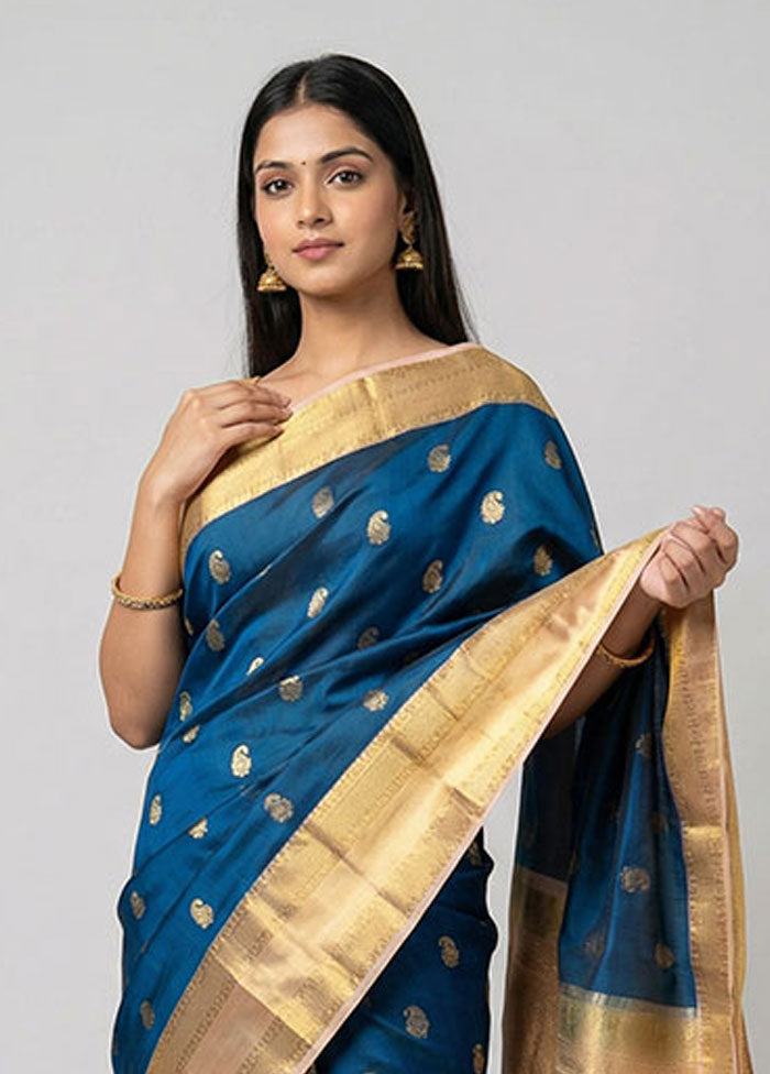 Green Handloom Kanchipuram Pure Silk Saree With Blouse Piece