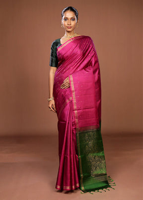 Pink Handloom Kanjivaram Pure Silk Saree With Blouse Piece