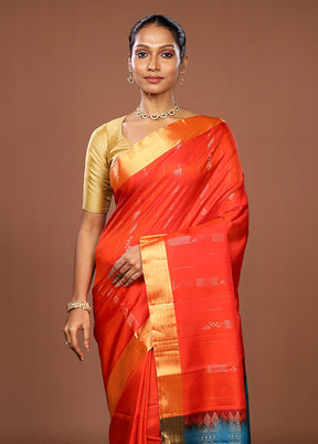 Red Handloom Kanjivaram Pure Silk Saree With Blouse Piece