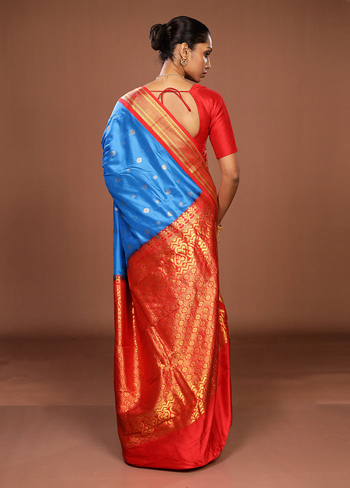 Blue Handloom Kanjivaram Pure Silk Saree With Blouse Piece
