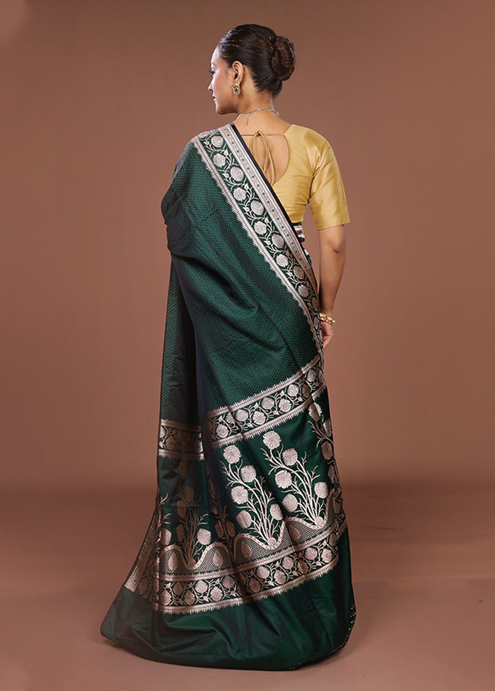 Green Banarasi Silk Saree With Blouse Piece