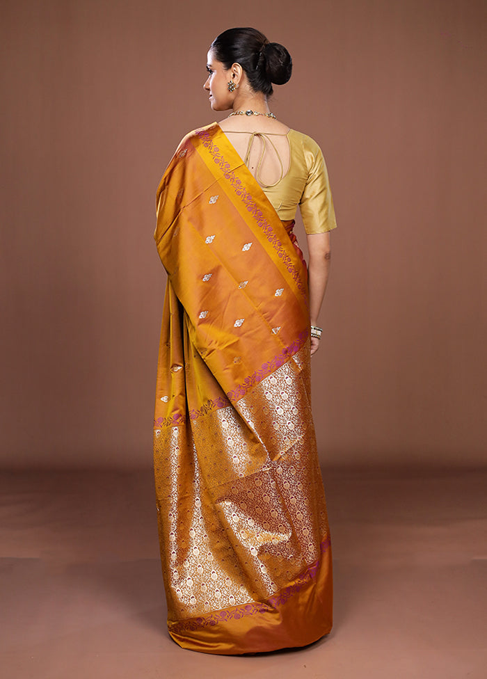 Yellow Banarasi Silk Saree With Blouse Piece