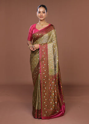 Cream Tanchoi Silk Saree With Blouse Piece