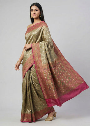 Cream Tanchoi Silk Saree With Blouse Piece