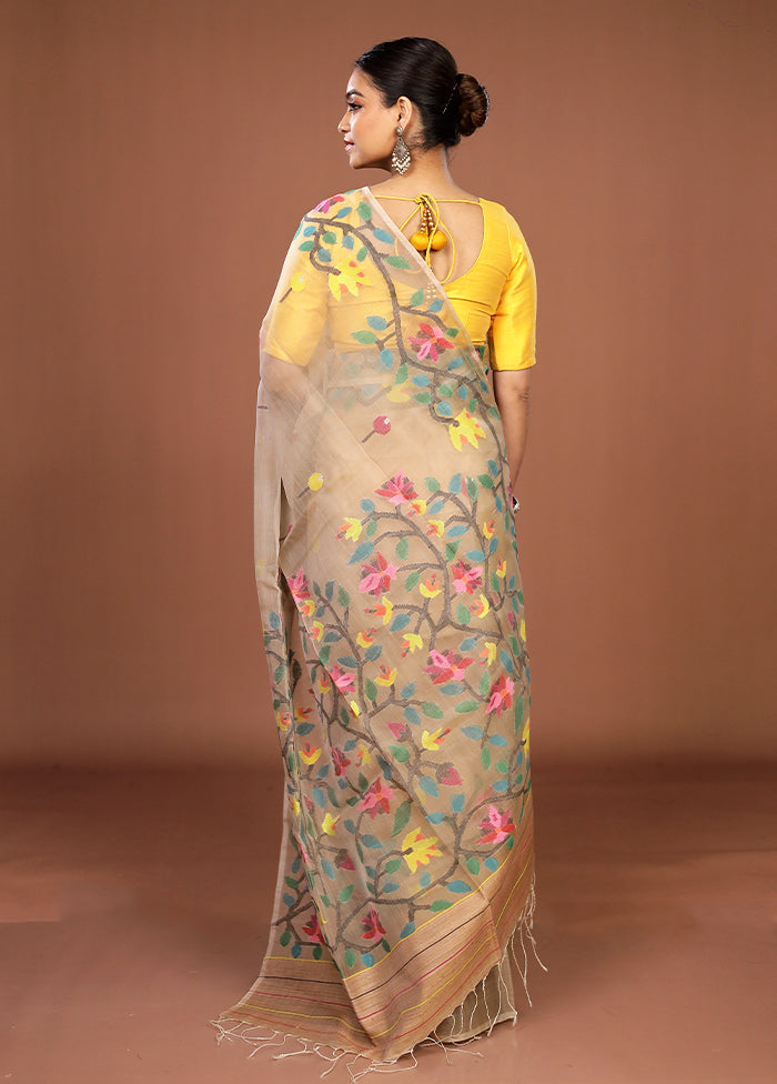 Cream Handloom Matka Pure Silk Saree With Blouse Piece