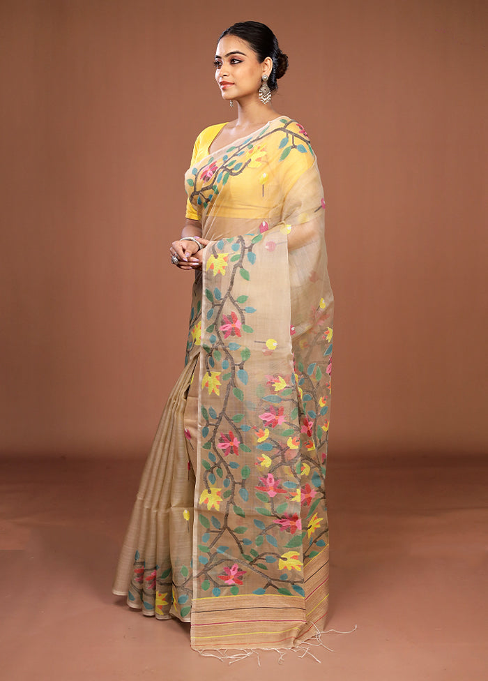 Cream Handloom Matka Pure Silk Saree With Blouse Piece