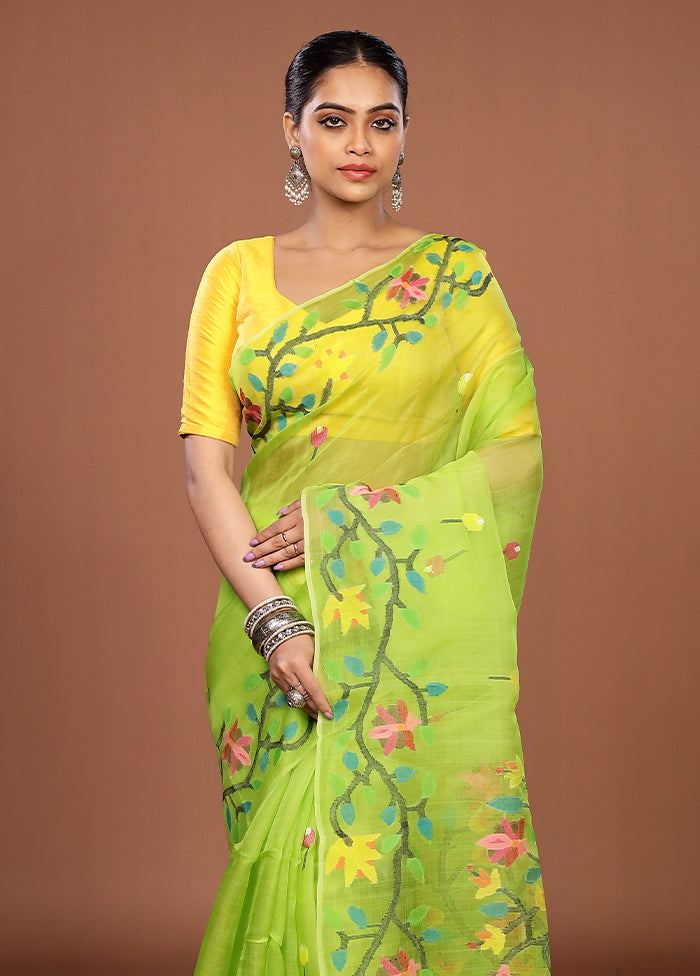 Green Handloom Matka Pure Silk Saree With Blouse Piece