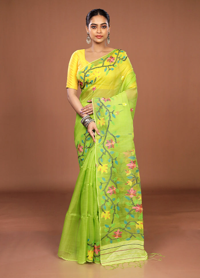 Green Handloom Matka Pure Silk Saree With Blouse Piece