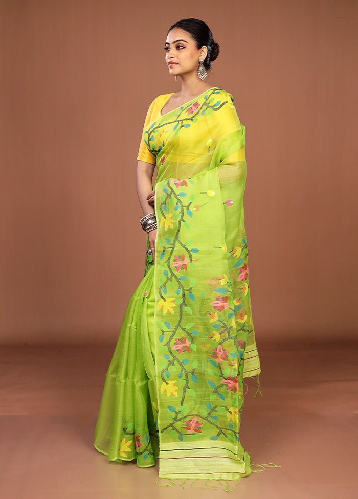 Green Handloom Matka Pure Silk Saree With Blouse Piece