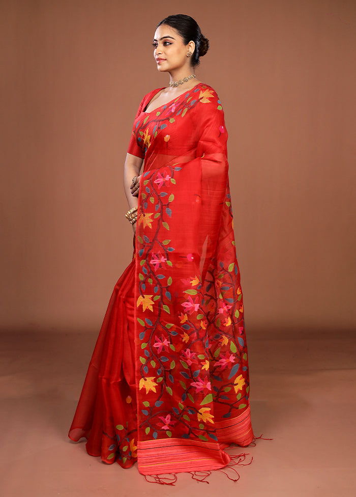 Red Handloom Matka Pure Silk Saree With Blouse Piece