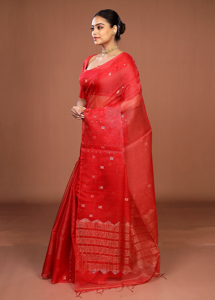 Red Handloom Matka Pure Silk Saree With Blouse Piece