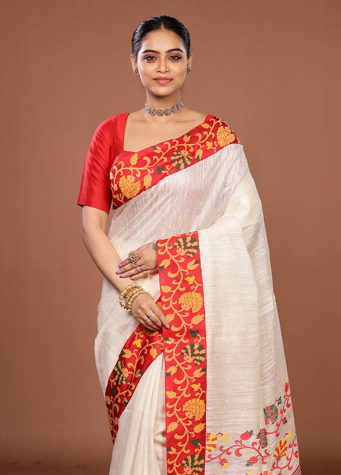 White Handloom Matka Pure Silk Saree With Blouse Piece