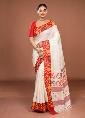 White Handloom Matka Pure Silk Saree With Blouse Piece