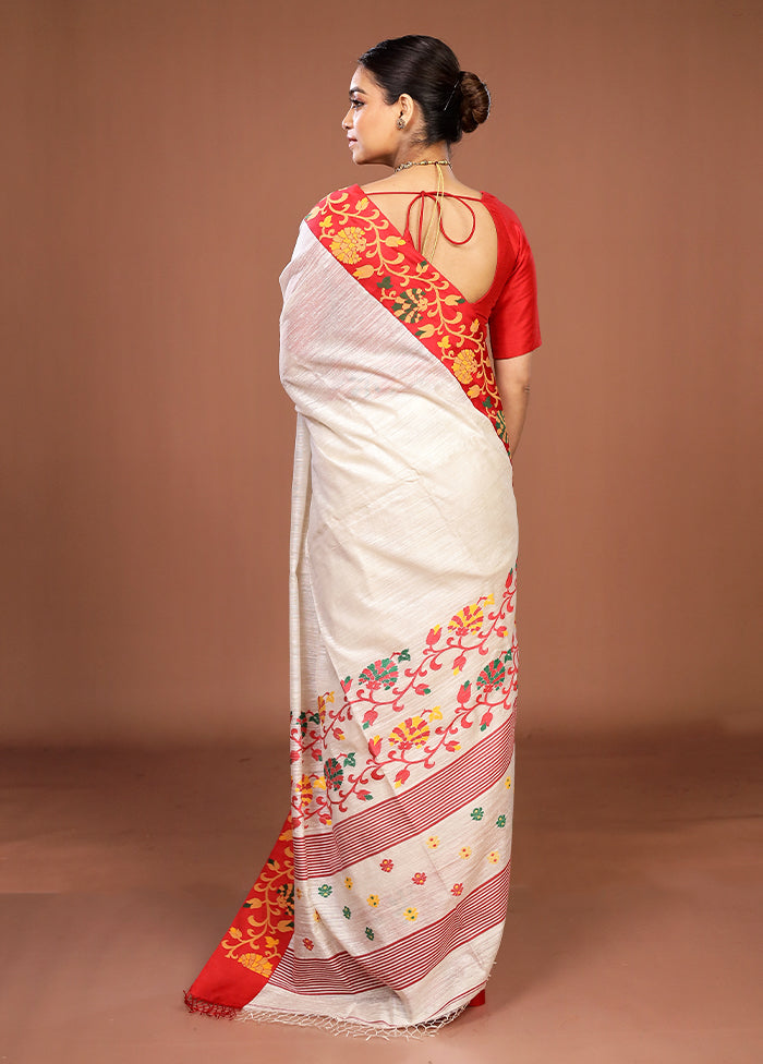 White Handloom Matka Pure Silk Saree With Blouse Piece