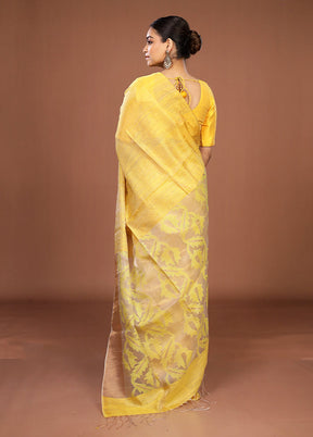 Yellow Handloom Matka Pure Silk Saree With Blouse Piece