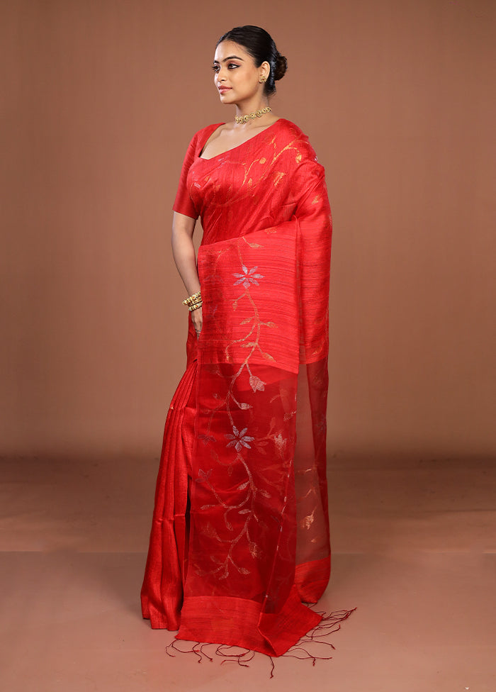 Red Handloom Matka Pure Silk Saree With Blouse Piece