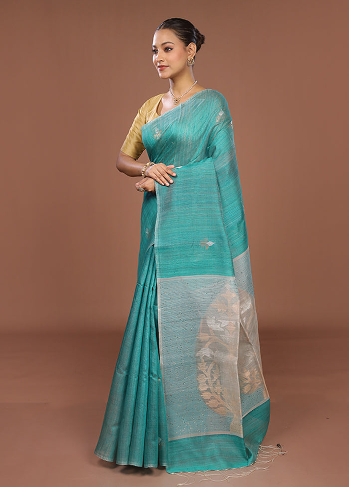 Blue Handloom Matka Pure Silk Saree With Blouse Piece