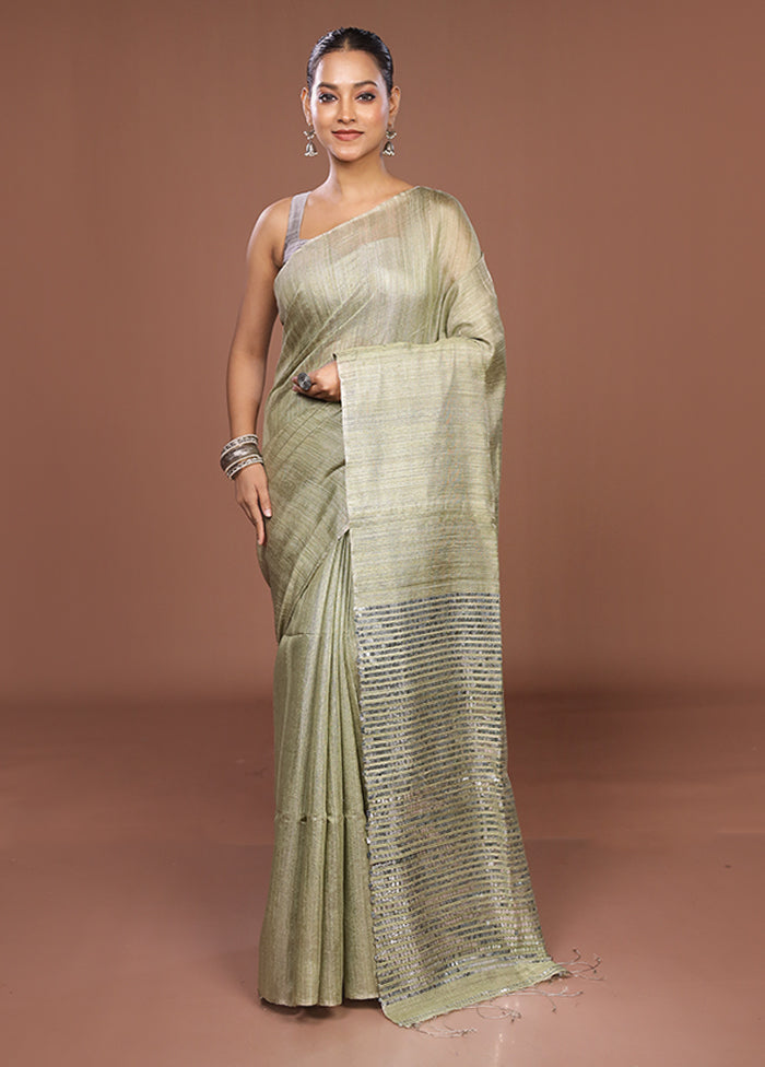 Green Handloom Matka Pure Silk Saree With Blouse Piece
