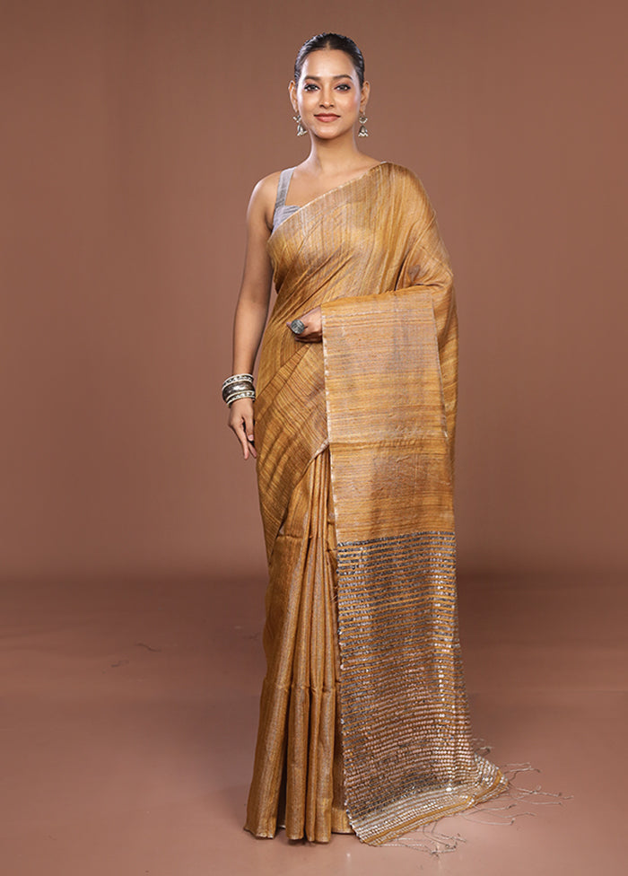 Yellow Handloom Matka Pure Silk Saree With Blouse Piece