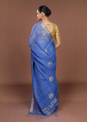 Blue Matka Silk Saree With Blouse Piece