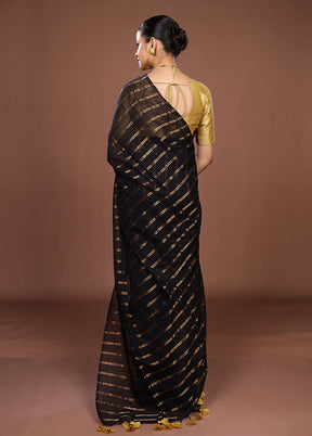 Black Matka Silk Saree With Blouse Piece