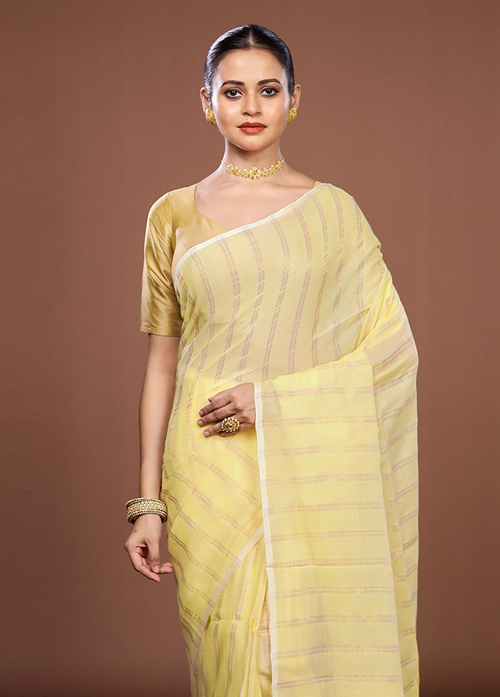 Cream Matka Silk Saree With Blouse Piece