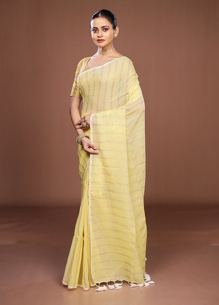 Cream Matka Silk Saree With Blouse Piece