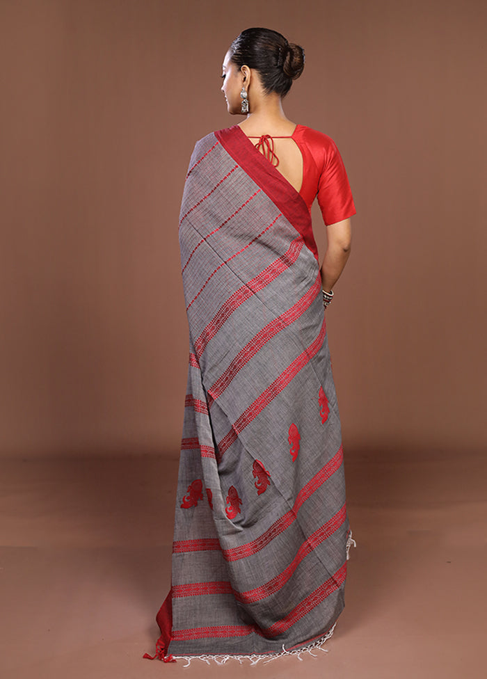 Grey Matka Silk Saree With Blouse Piece