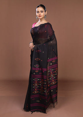 Black Matka Silk Saree With Blouse Piece
