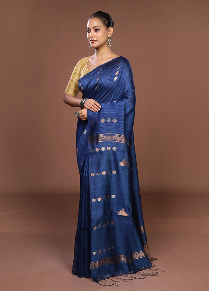 Blue Handloom Matka Pure Silk Saree With Blouse Piece